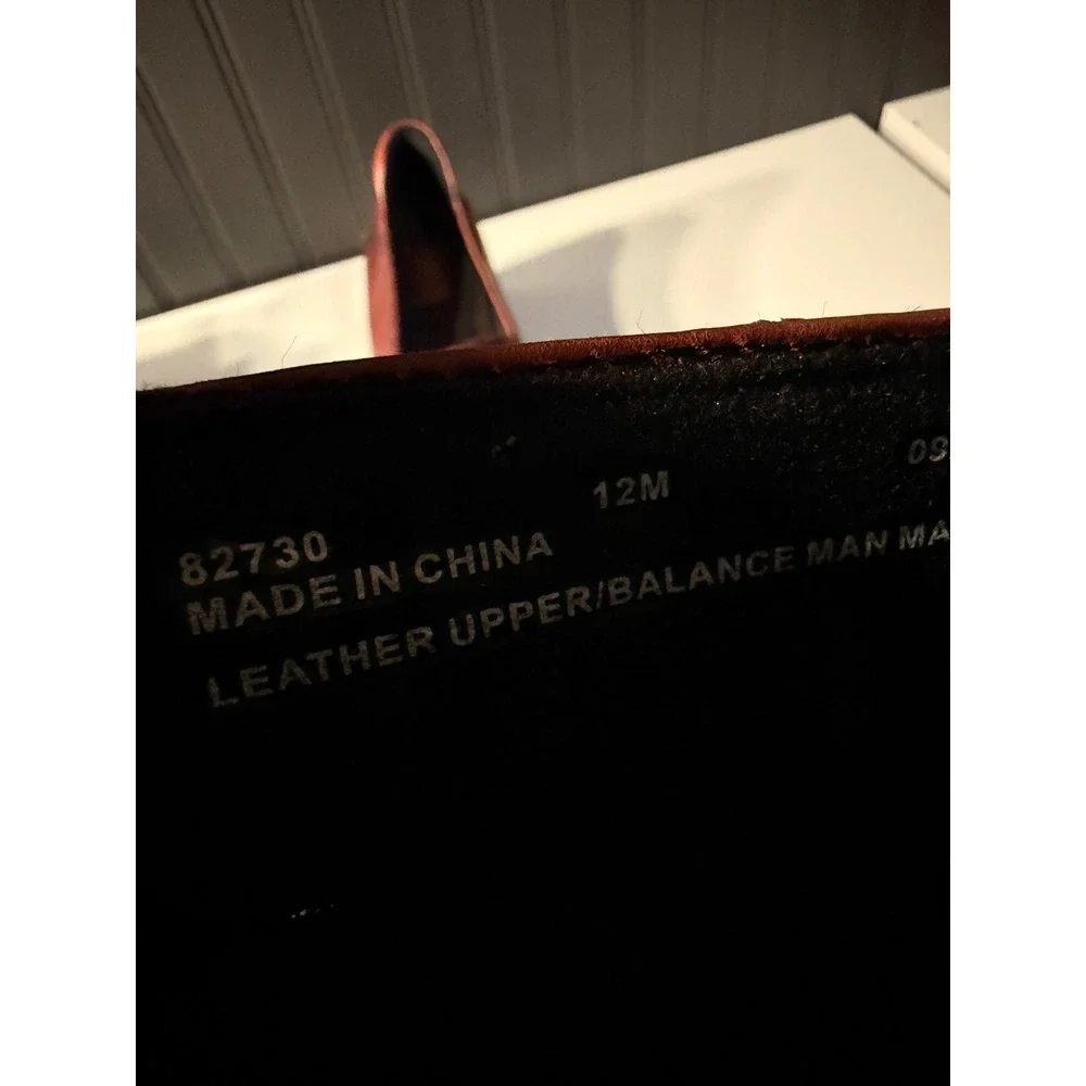 Clark's burgundy  women' platform shoes